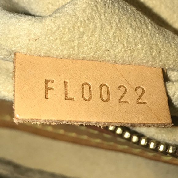 Louis Vuitton Looping MM Converted - Picture 6 of 8